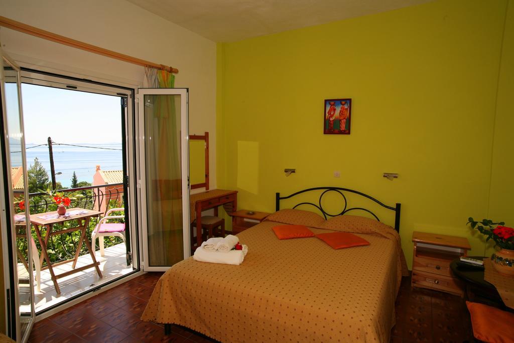 Alex-Giannis Apartments, Mparmpati Værelse billede